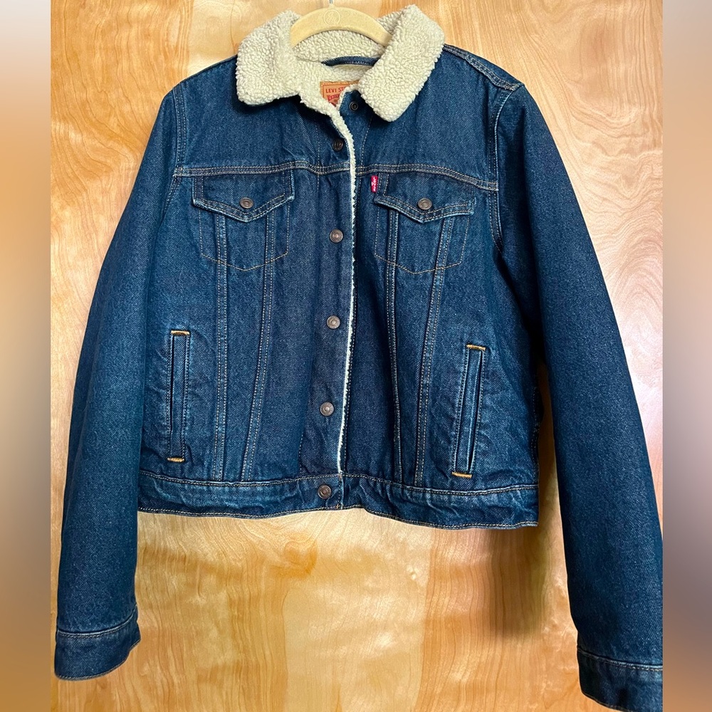 Levi's Women's Fleece Lined Denim Jacket